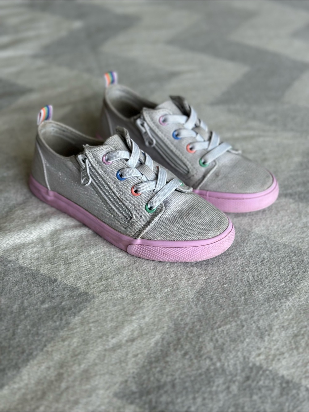 Cat & Jack Gray Canvas Sneakers with Pink Sole girls size 12